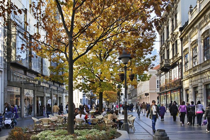 Belgrade: 3-Hour Small Group Walking Tour - Terazije Fountain and Hotel Moskva stories
