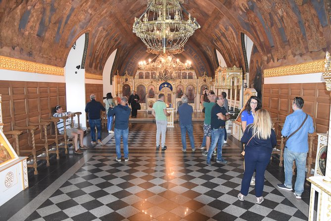 Belgrade Big Tour: Top Attractions and Belgrade Neighborhoods - Timing, group size, and walking demands