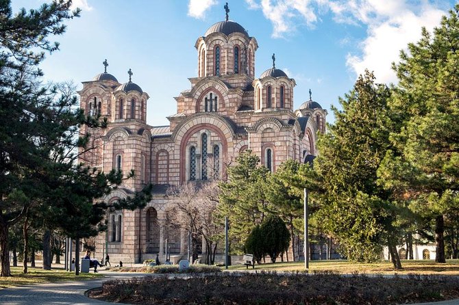 Belgrade Private Driving & Walking Tour - Kalemegdan Fortress and the Victor Monument