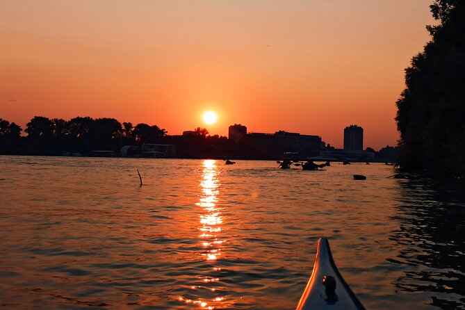 Belgrade sunset kayak tour - What the $35.95 price really covers