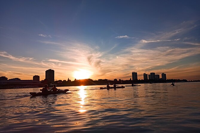 Belgrade sunset kayak tour - Who will enjoy this Belgrade evening