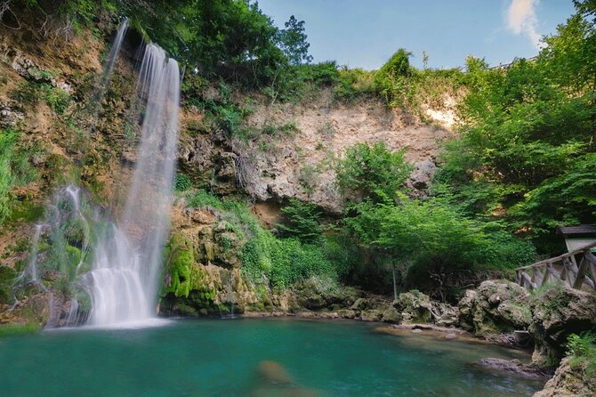 Day Trip from Belgrade: Gems of Eastern Serbia - Lunch near Gornjak and a taste of local Serbia