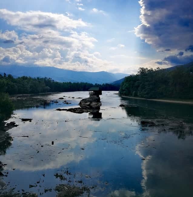 From Belgrade: Tara NP & Drina river & House on the Drina - Short stops that break up the road