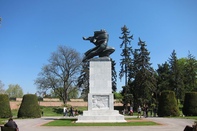 Kalemegdan Segway Tour - Republic Square and the Prince Mihailo monument