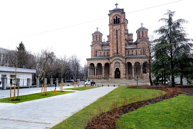 NATO Bombing of Belgrade Historical Tour - Generalštab, Belgrade’s most striking bombing site