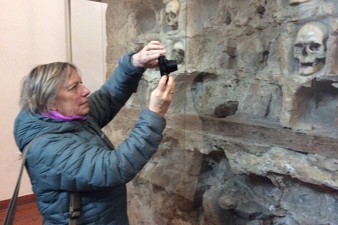 Nis Sightseeing Tour - A hard look at the Red Cross Nazi Concentration Camp