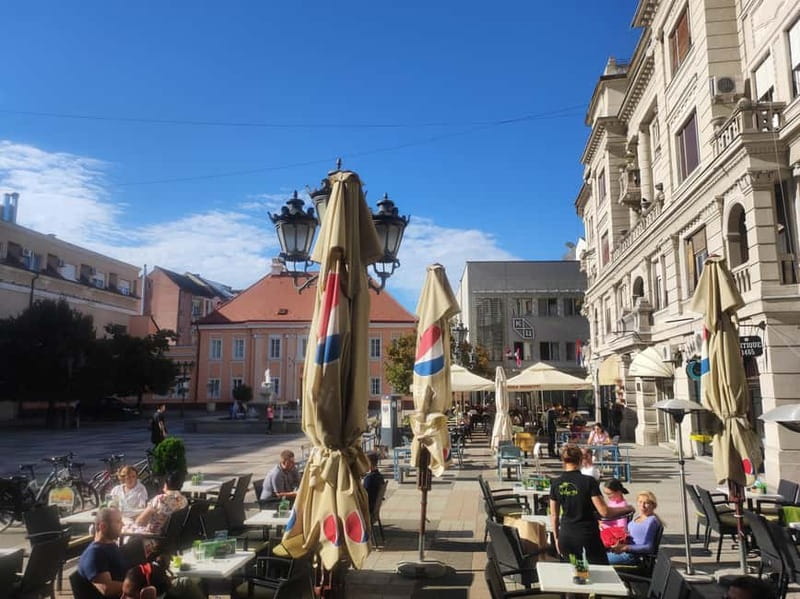 Novi Sad: Walking Tour city center and Petrovaradin Fortress - How the guide shapes the experience