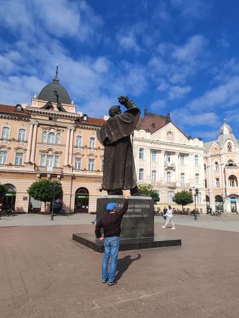 Novi Sad: Walking Tour city center and Petrovaradin Fortress - Who should book this Novi Sad walk