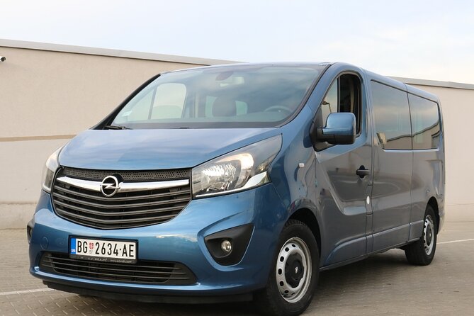 Passenger transport to or from the airport in Belgrade - From the terminal to your destination