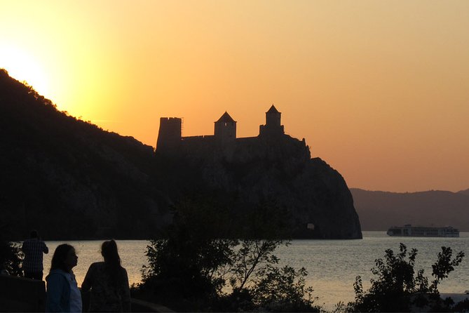 Private Day Tour to Iron Gate Gorge and Golubac Fortress - What private transport changes