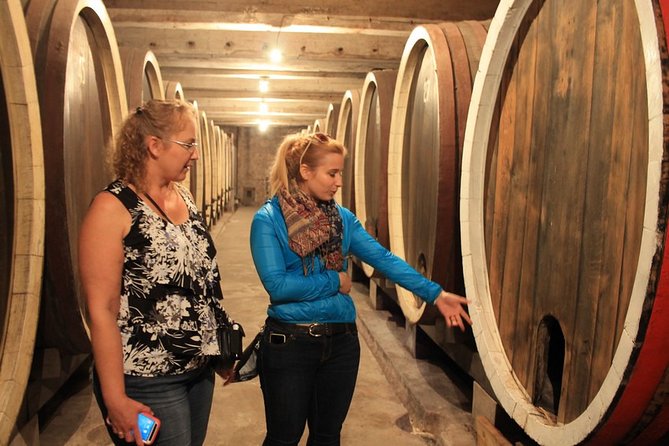 Private Wine Tour in Royal Region - Who should book this wine tour?