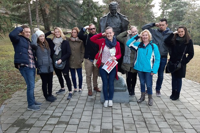 Red Belgrade Communist Tour - Pionirski Park: Oaths, Music, and Contradictions